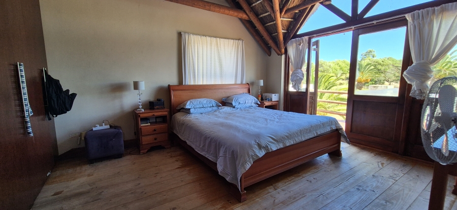 4 Bedroom Property for Sale in Cape Farms Western Cape